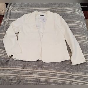 Chic White Women's Blazer